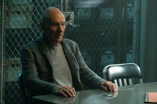 Image for article titled On Star Trek: Picard, Everyone&#39;s Really Bad at Their Jobs in the Best Possible Way