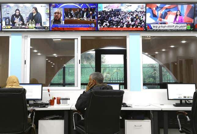 Journalists work at a private television broadcaster in Algiers, Tuesday, March 19, 2024. Algerian officials are chiding television stations over the content choices they&#39;ve made during Ramadan. Their criticisms come amid broader struggles facing journalists and broadcasters, which have historically relied heavily on advertising from the state and Sonatrach, its largest oil and gas company. (AP Photo/Anis Belghoul)