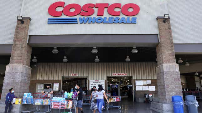 Image for article titled How to Offset Rising Gas Prices at Costco