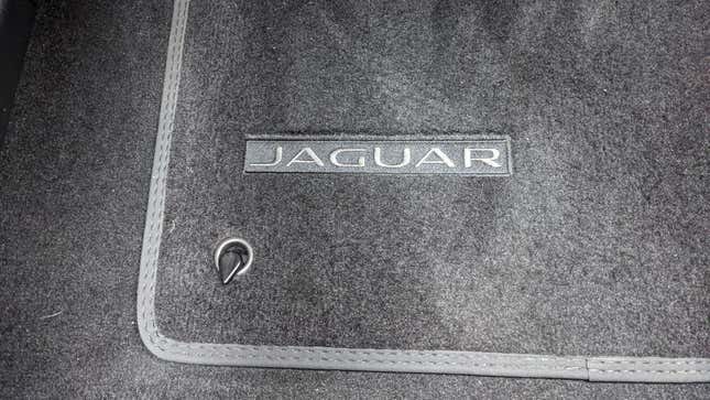 Image for article titled The 2021 Jaguar XF Is The Last Of Its Kind