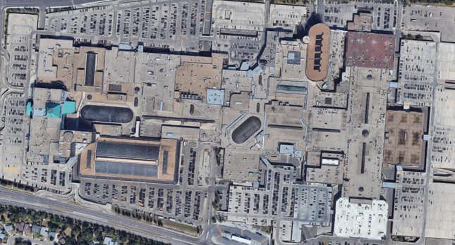 The West Edmonton Mall has the worlds largest parking lot with