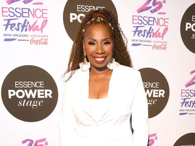 Image for article titled Losing Her Daughter Nisa Made Iyanla Vanzant Feel Like a ‘Fake’