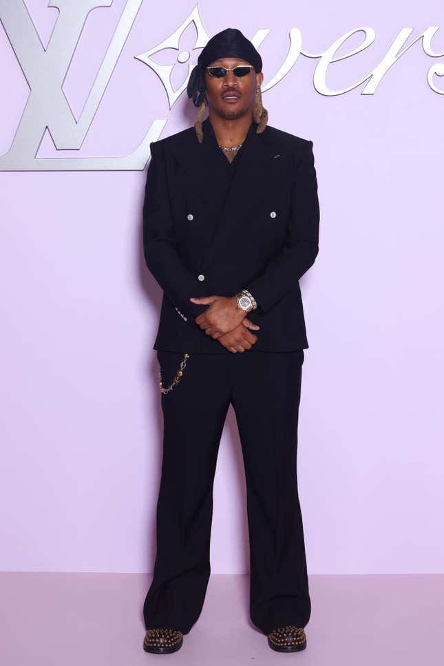 Image for article titled Fly Black Celeb Looks at the Louis Vuitton Show at Paris Fashion Week