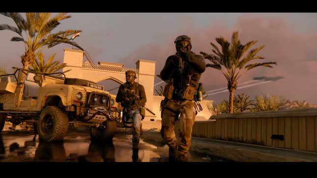 Uma captura de tela de personagens em Black Ops brandindo rifles, provavelmente para enfrentar um inimigo.
