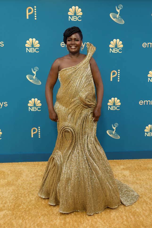 Image for article titled 2022 Emmys Red Carpet Looks