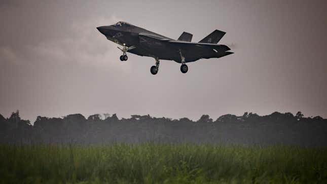 An F-35 Lightning fighter jet prepares to land during the bi-annual Marine Aviation Support Activity (MASA) 23 at the airport of a former US naval base on July 13, 2023 in Subic Bay, Philippines.