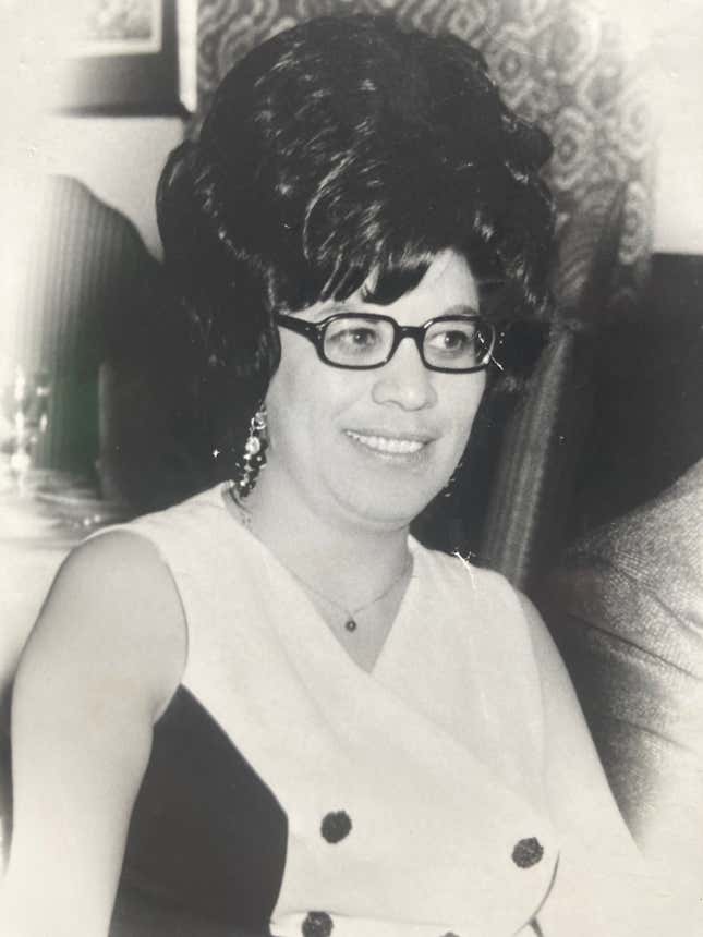 Image for article titled Happy Mother's Day to the Moms of Jezebel, We Freakin Love Our Moms!