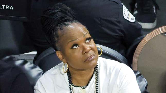 Image for article titled Oh Lord, Sheryl Swoopes Says &#39;Black People Can&#39;t Be Racist&#39; And Conservatives Lose Their Minds