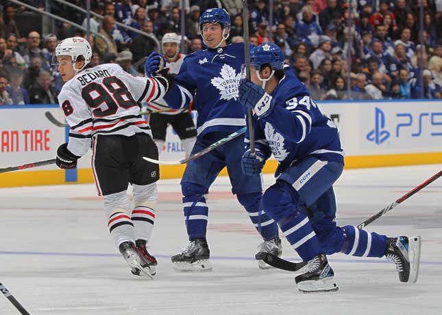 Toronto Maple Leafs and Their Tiny Dmen Take Down Big Bad Wild