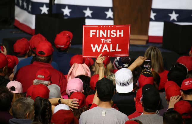 Trump And O’Rourke's Simultaneous El Paso Rallies, In Photos