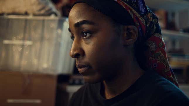 Ayo Edebiri as Sydney Adamu