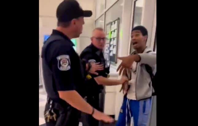 Image for article titled Video: Campus Cops Accused of Racially Profiling Black Student