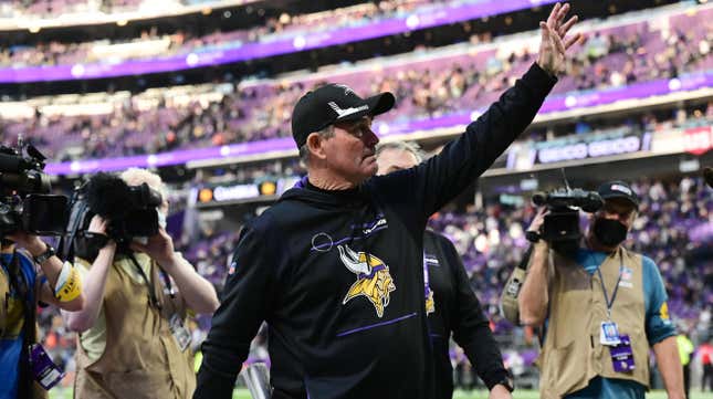 Mike Zimmer’s power point presentation is going to be our new obsession.