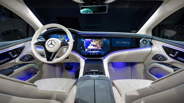 Dashboard of a 2025 Mercedes-Benz EQS