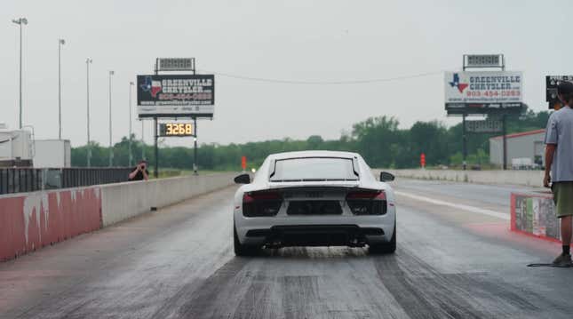 Image for article titled This 2,500 HP Audi R8 Proves The Turbos Are Bigger In Texas