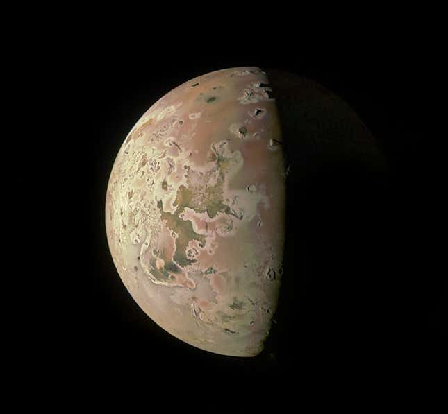 Image for article titled NASA&#39;s Juno Reveals Hellish Landscape of Jupiter&#39;s Moon Io in Latest Flyby