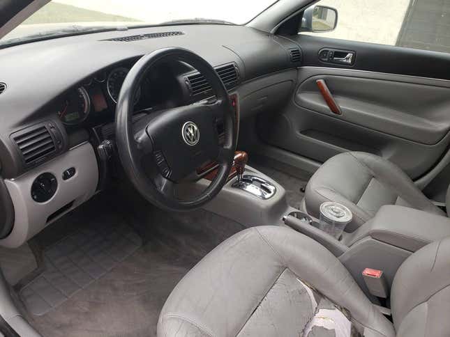 Image for article titled At $2,750, Could You Pass Up This 2004 W8 VW Passat?