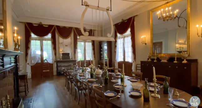 Image for article titled Take a Peek Inside America&#39;s Most Notorious Southern Plantation Mansions