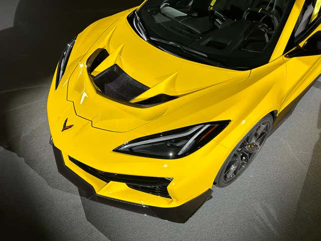 Image for article titled 1,064-Horsepower 2025 Chevrolet Corvette ZR1 Is A Shock To The Supercar System