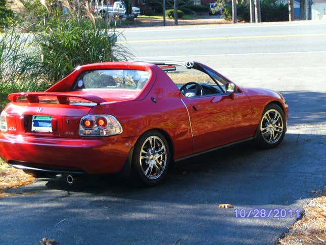 Image for article titled At $25,000, Will You Flip your Lid Over This 1993 Honda del Sol SiR?