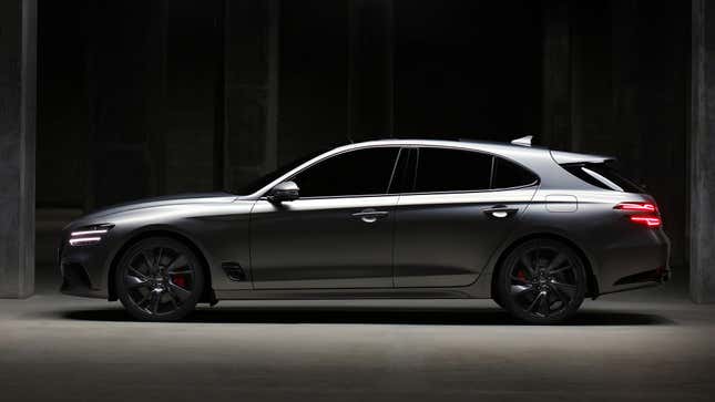 Side view of a Genesis G70 Shooting Brake in silver