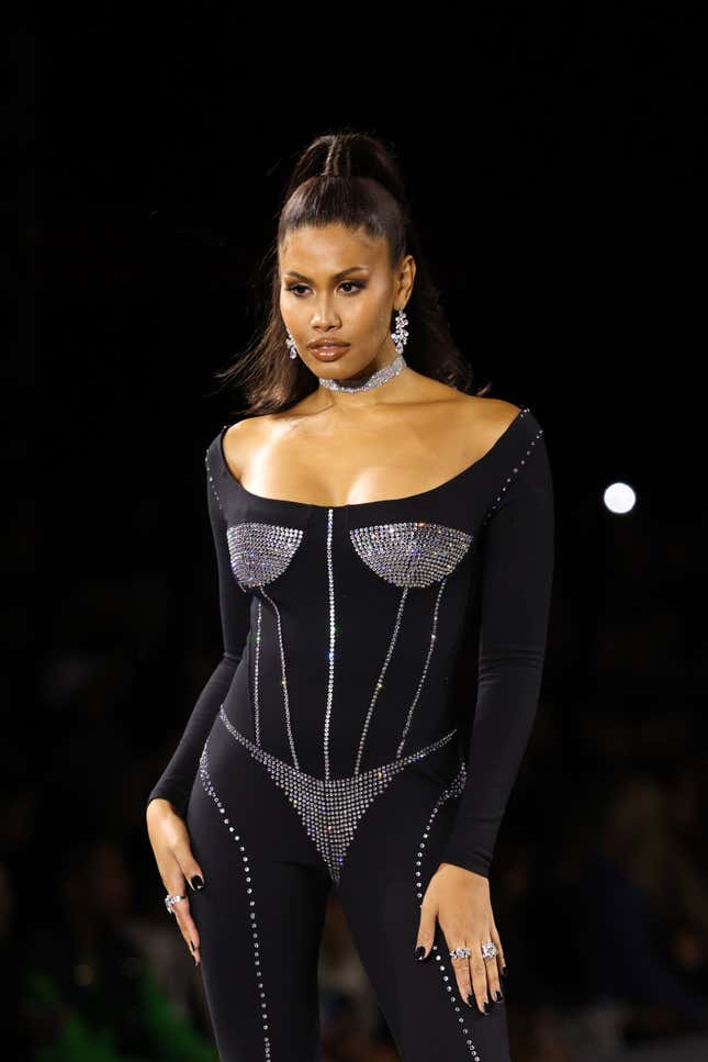 Image for article titled Black Celebs Who Showed Out at Paris Fashion Week [UPDATED]