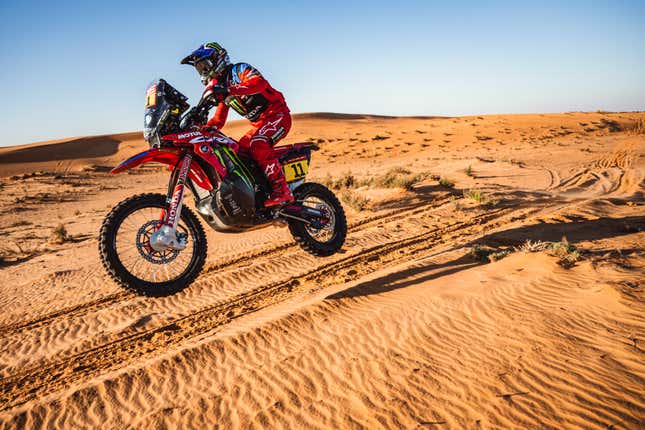 Image for article titled The Harrowing Beauty of the 2023 Dakar Rally