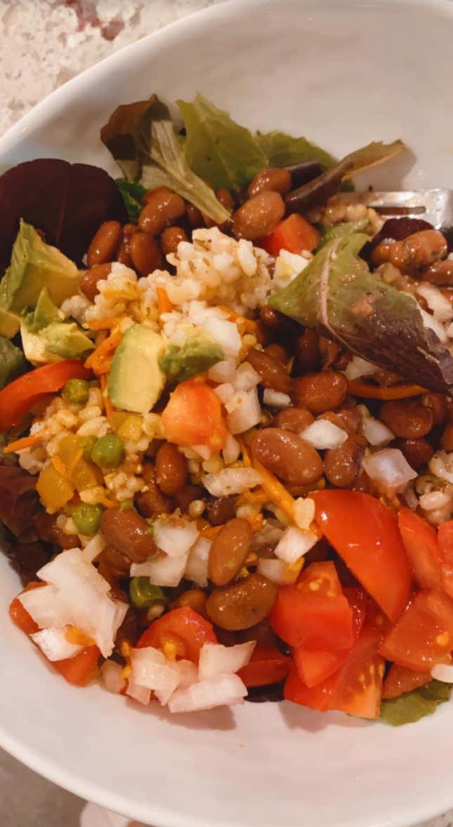 Image for article titled Please Don’t Make These 7 Nasty ChatGPT-Generated Vegan Recipes