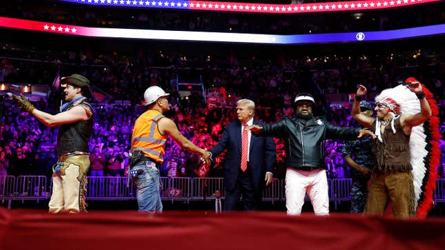 Image for article titled Rappers And Artists Who Are Still Supporting Donald Trump