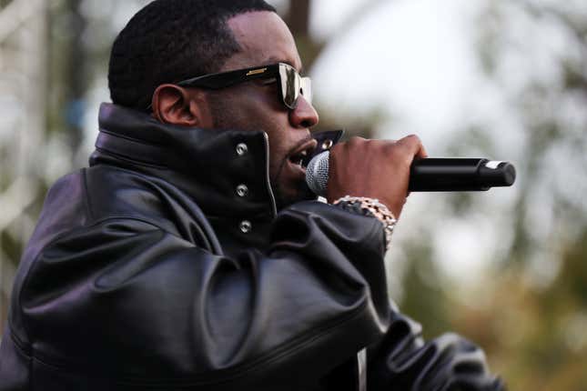 Image de l'article intitulé Un juge de New York déclare que l’accusatrice de Diddy doit révéler son identité... sinon