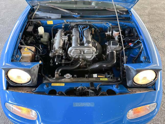 Image for article titled At $8,500, Is This 1991 Mazda MX5 Miata The Answer To Our Prayers?