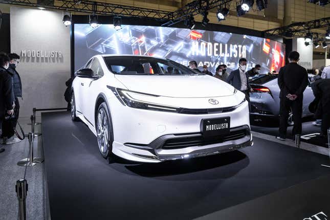 Image for article titled Automakers Brought the Heat at the 2023 Tokyo Auto Salon