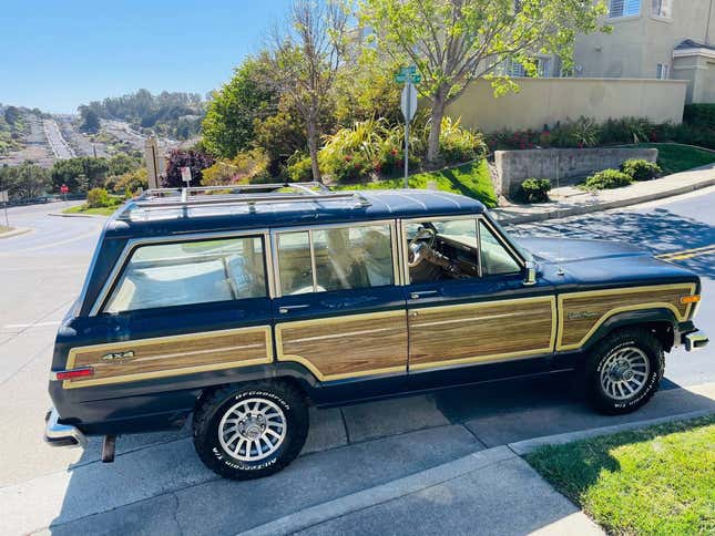 Image for article titled At $13,750, Is This 1991 Jeep Grand Wagoneer An Even Grander Bargain?