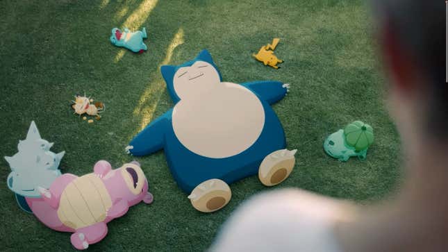 Slowbro, Meowth, Totodile, Snorlax, Pikachu, and Bulbasaur sleep on grass.