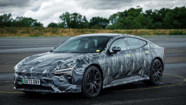 Une photo d’un prototype de pré-production de la Polestar 5. 