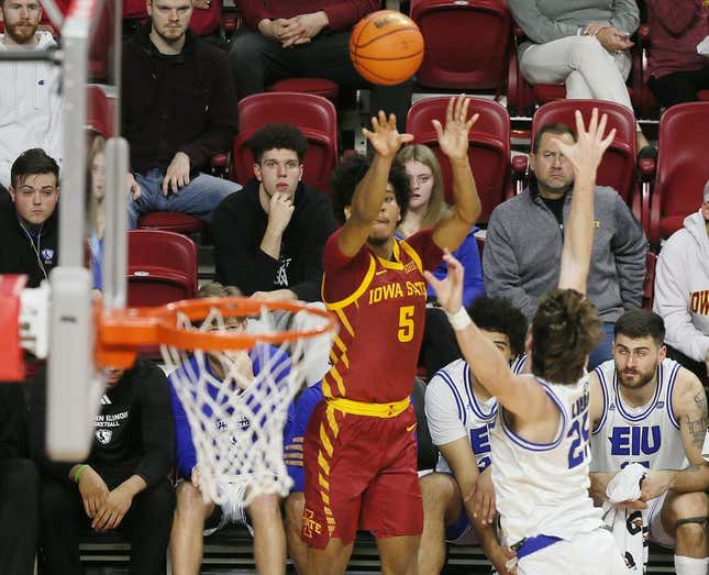 Curtis Jones, Iowa State too strong for Eastern Illinois