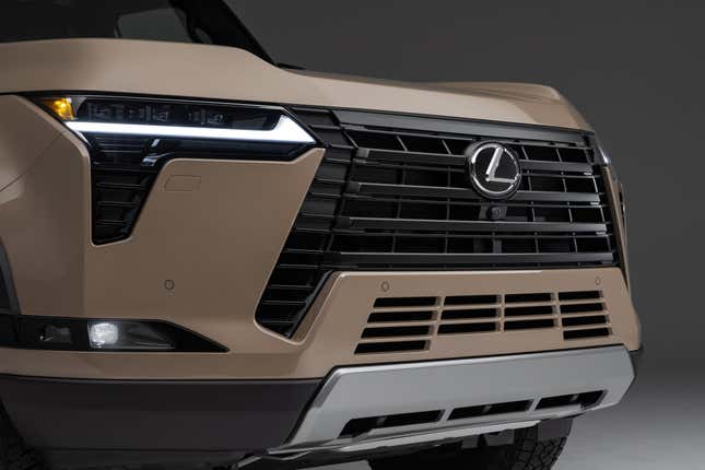 2024 Lexus GX 550 Grille