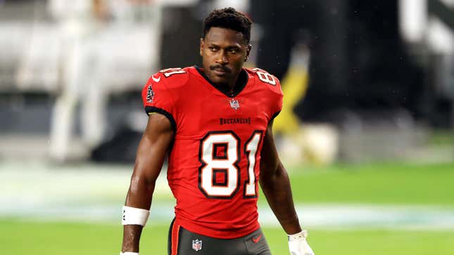 Antonio Brown #81 of the Tampa Bay Buccaneers looks on before the game against the New Orleans Saints at Raymond James Stadium on November 08, 2020 in Tampa, Florida. 