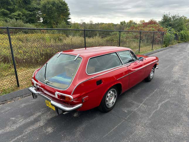 Image for article titled At $21,500, Is This 1972 Volvo 1800ES Shooting Brake Worth A Shot?