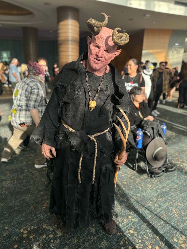 Image for article titled The Spookiest Cosplay at Midsummer Scream 2023