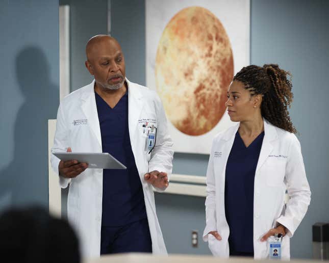 GREY’S ANATOMY – “It Came Upon a Midnight Clear” – (ABC/Raymond Liu)JAMES PICKENS JR., KELLY MCCREARY