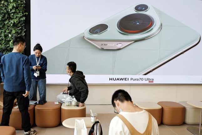 Image de l'article intitulé 🌏 Huawei mange Apple