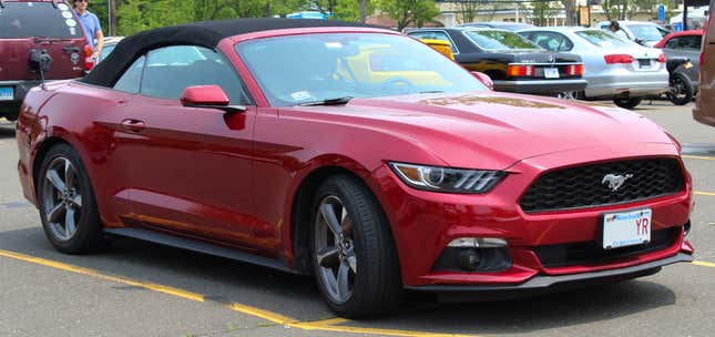 Image for article titled These Are Your Favorite Ford Mustangs