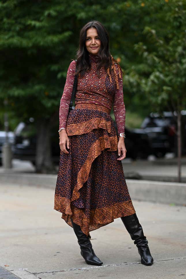 Image for article titled New York Fashion Week 2022: All the Chic Fits, Concerning Trends, and Despicable Copycats