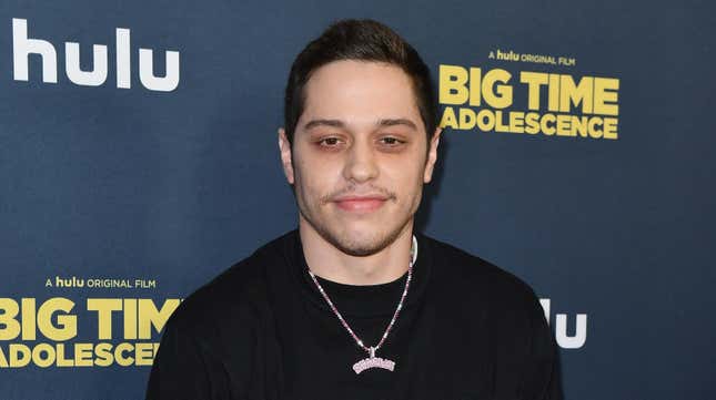 Image for article titled Pete Davidson's Not Going to Space : (