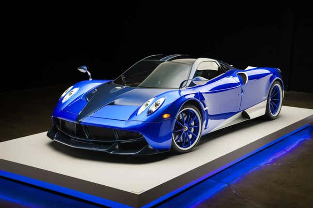 2014 Pagani Huayra Oceano Pacifico