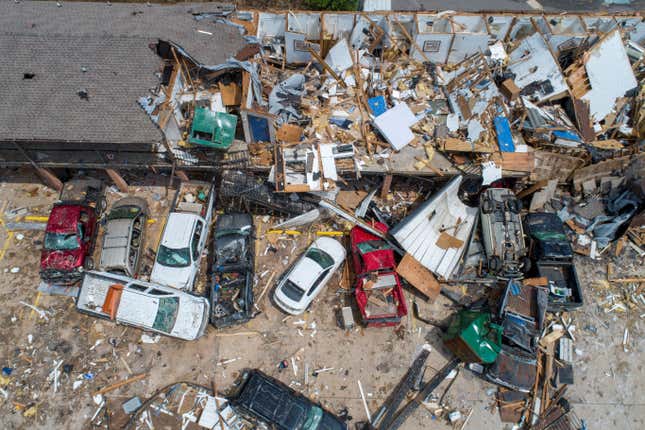 Image for article titled Photos: 12 days of powerful tornadoes from Texas to Pennsylvania