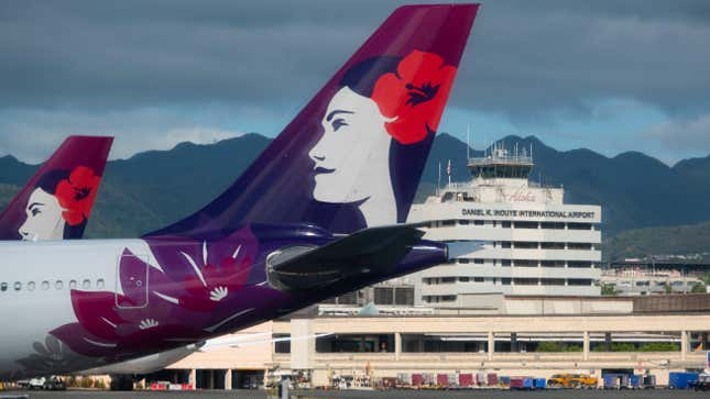 Planes at Daniel K Inouye International Airport