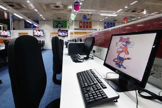 Image for article titled Remote workers are happier at work, survey says — but unhappier at home