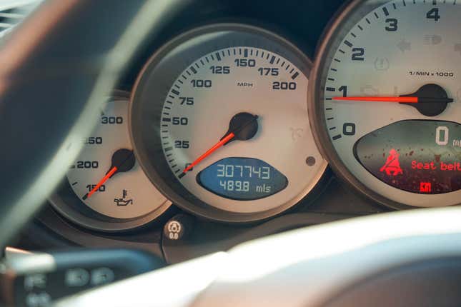 Porsche gauges